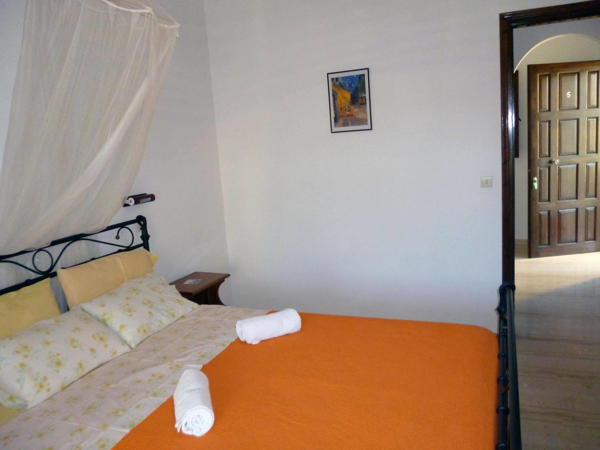 Villa Helen Arillas  Exteriér fotografie